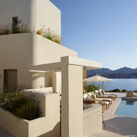 White Pebble Otel