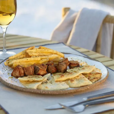 White Pebble Поллония