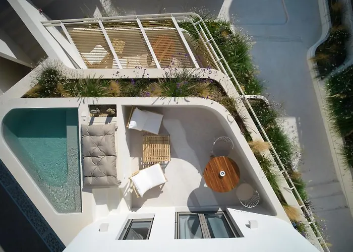 Hotel White Pebble Pollonia