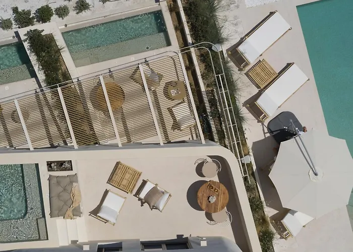 White Pebble 阿波罗尼亚