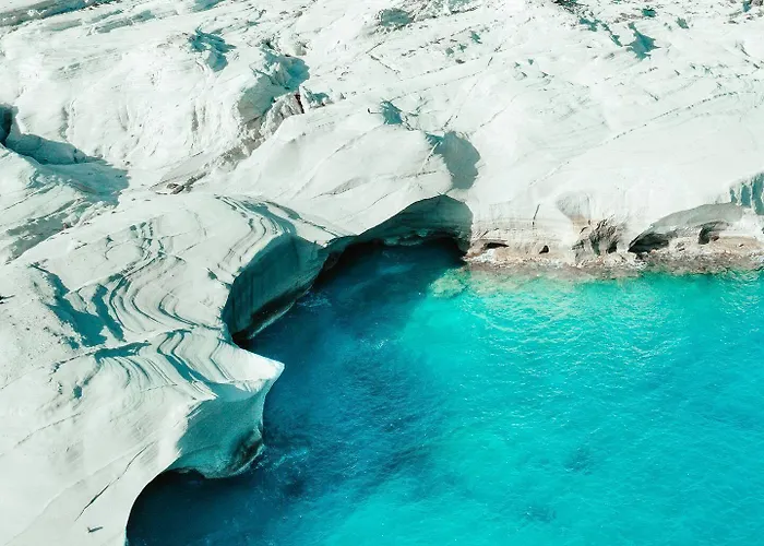 White Pebble Pollonia